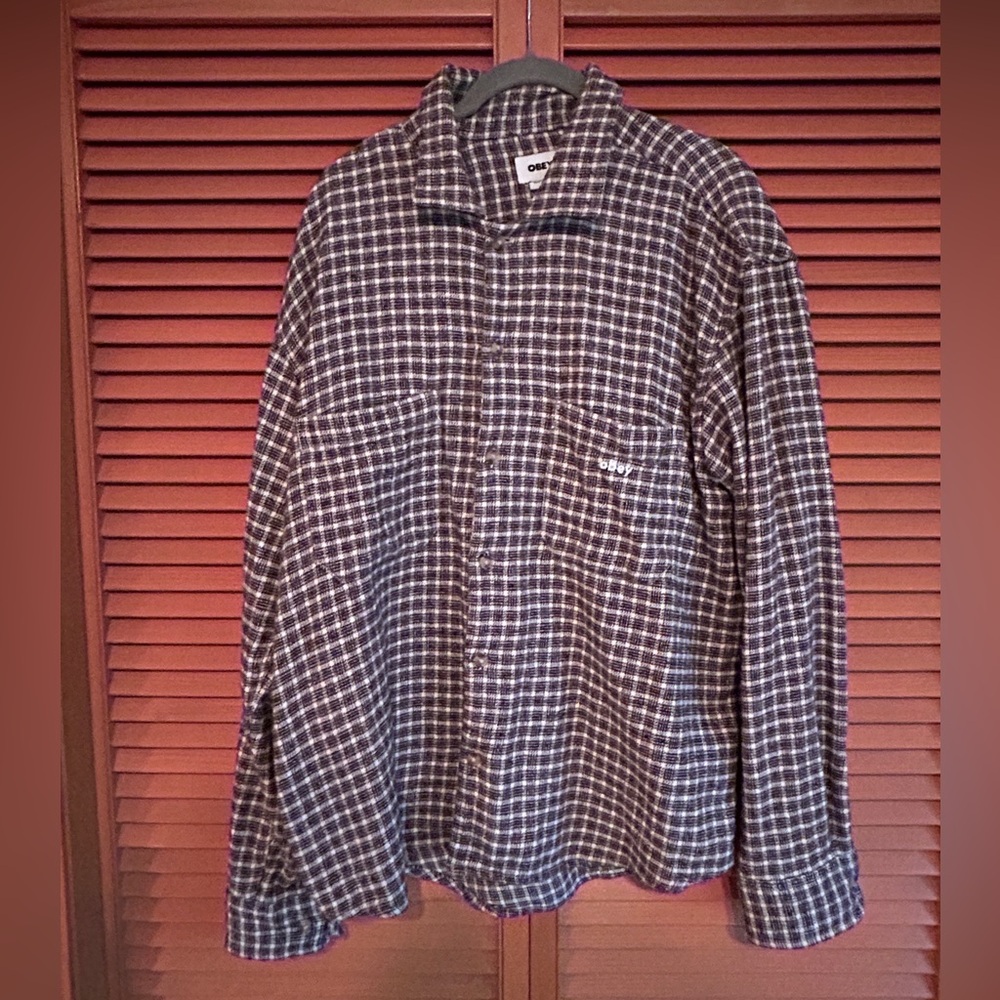 OBEY BUTTON DOWN FLANNEL (AMAZING CONDITION)